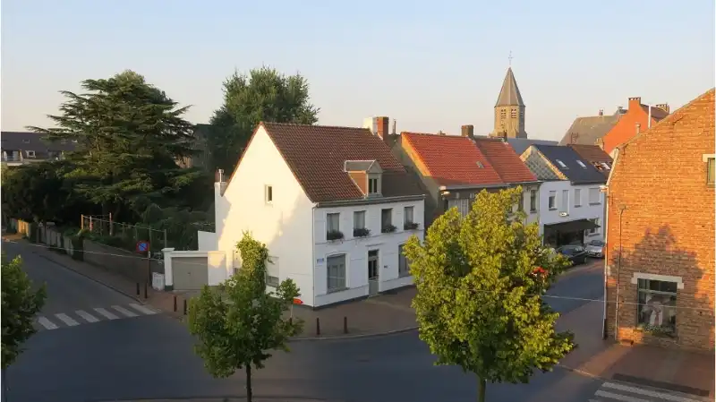 Comfortabel 2-slaapkamerappartement met Terras te huur in Oostkamp foto 10