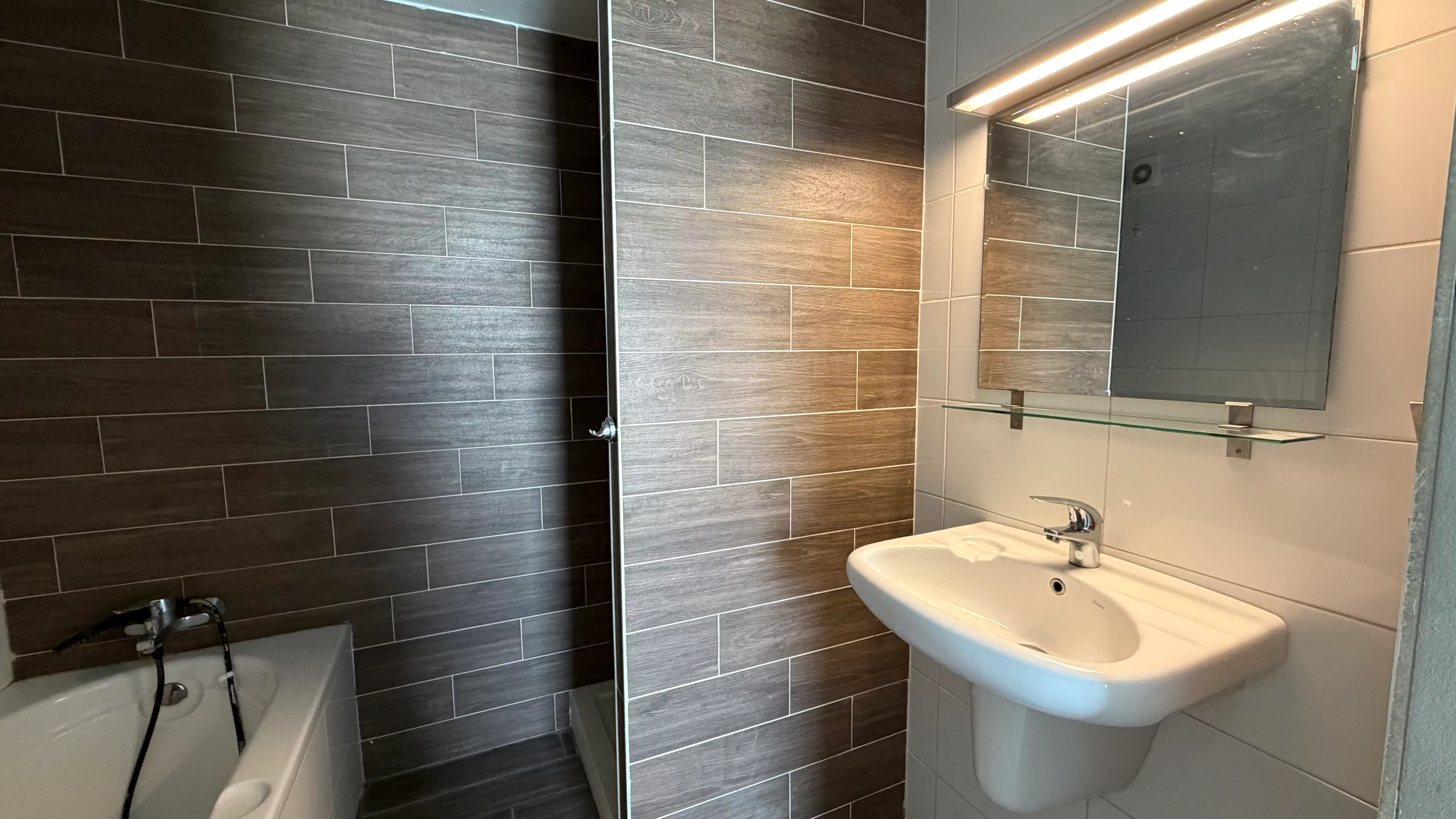 RUIME GEZINSWONING MET 5+ SLPKS TE HUUR foto 10