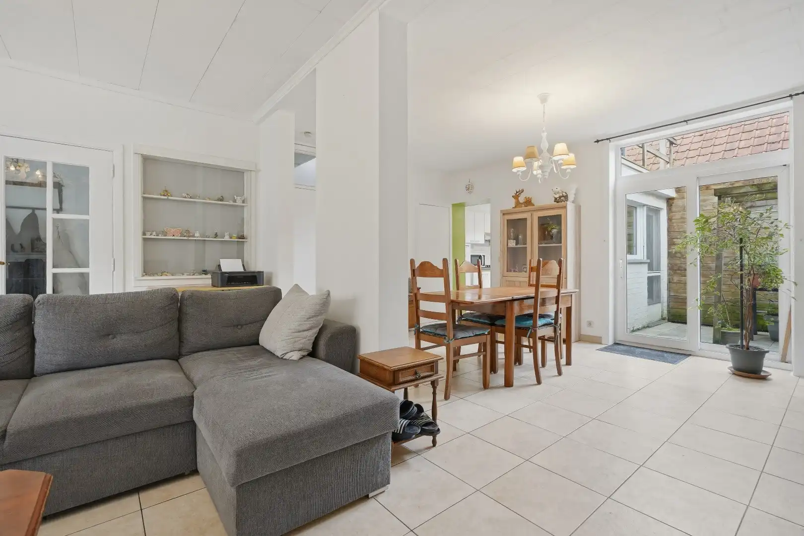 Instapklare woning in hartje Diksmuide, met zicht op het stadspark! foto 4