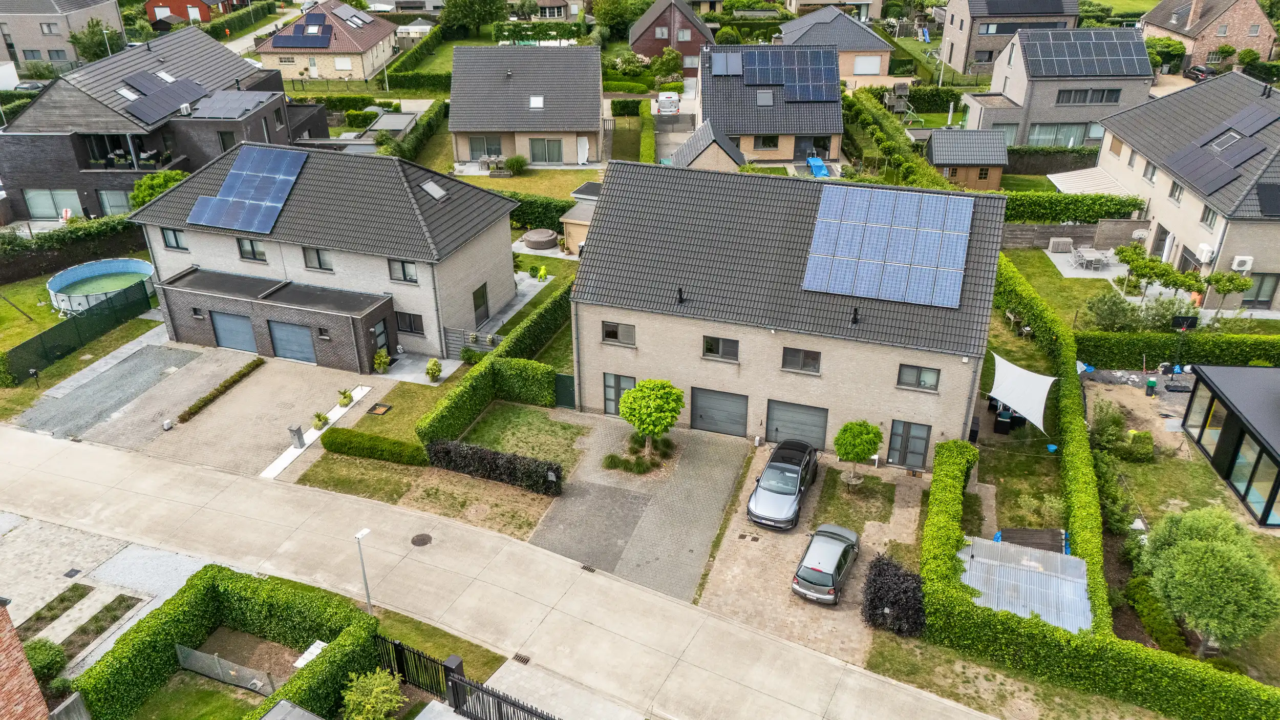 Moderne en energiezuinige gezinswoning in hartje Lochristi foto 16