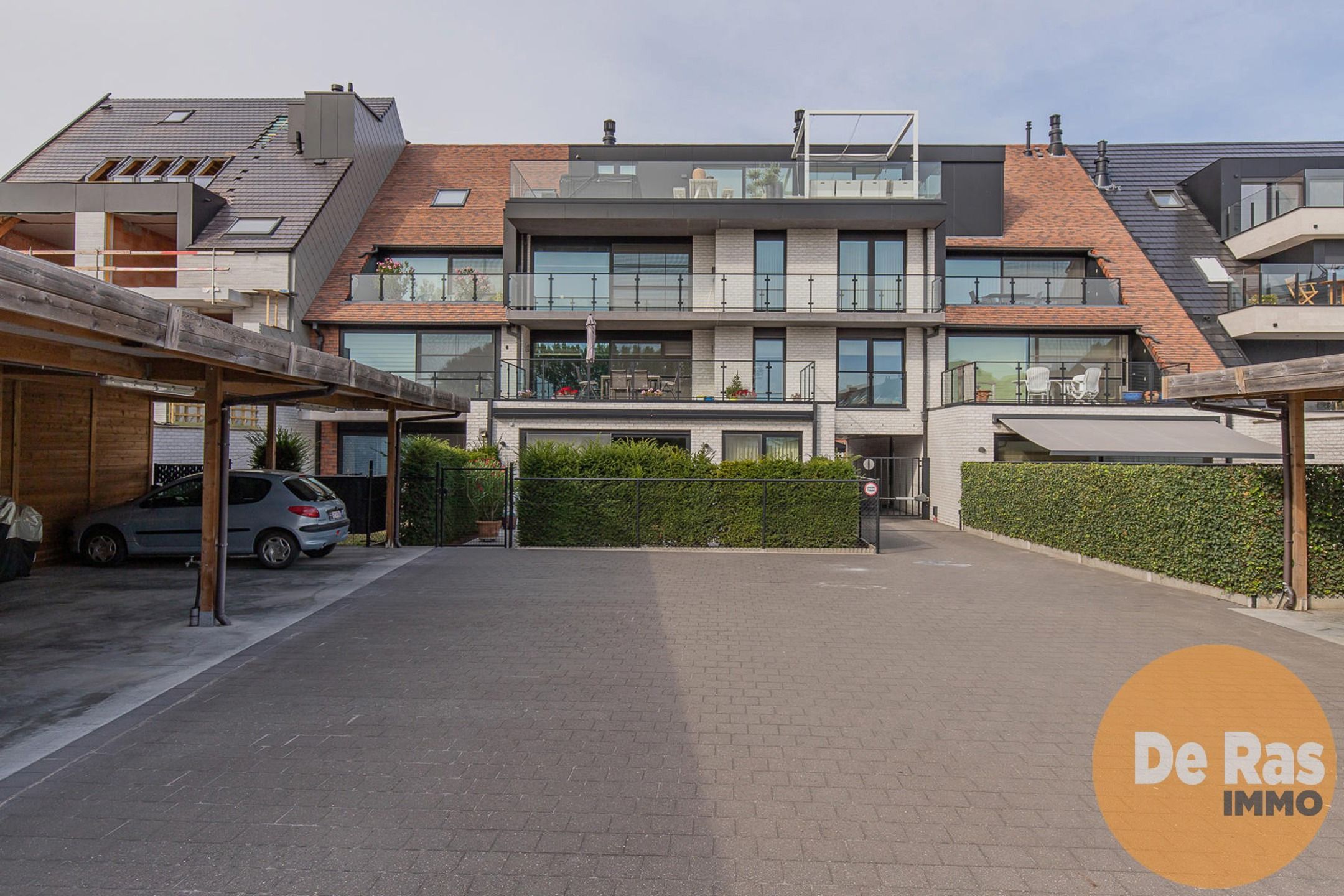 ST. LIEVENS HOUTEM - Unieke Penthouse op het Marktplein foto 23