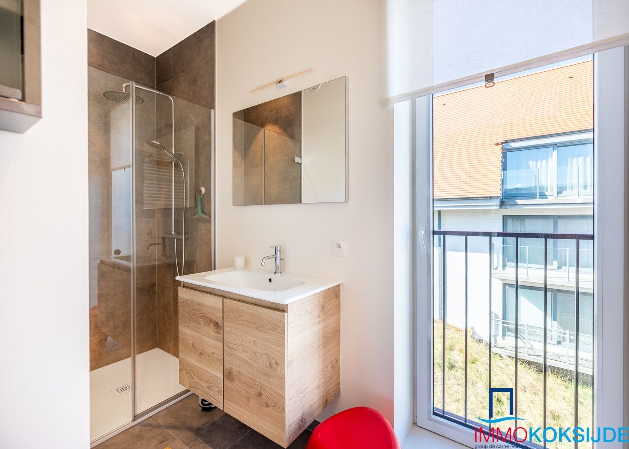 Exclusief penthouse met 3 slaapkamers en zeer ruim zonneterras foto 24