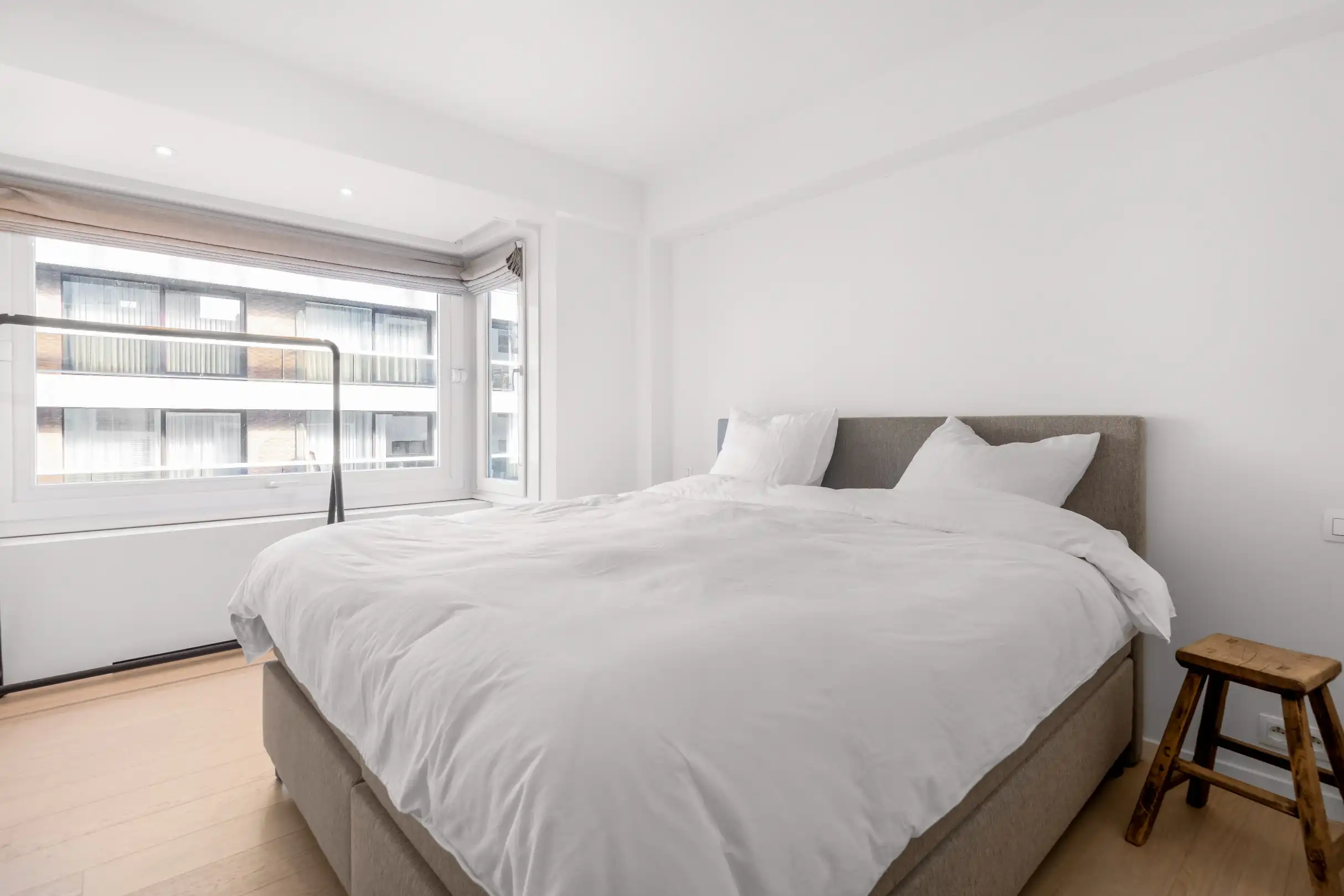 Verzorgd appartement vlakbij het strand en de winkels van de Kustlaan en de Dumortierlaan. foto 12