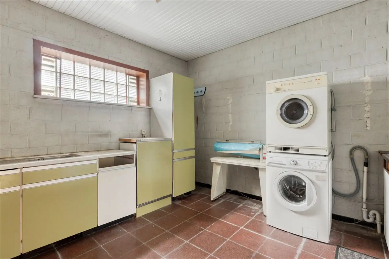 Rustig gelegen, te renoveren bungalow op een perceel van 640 m². foto 15