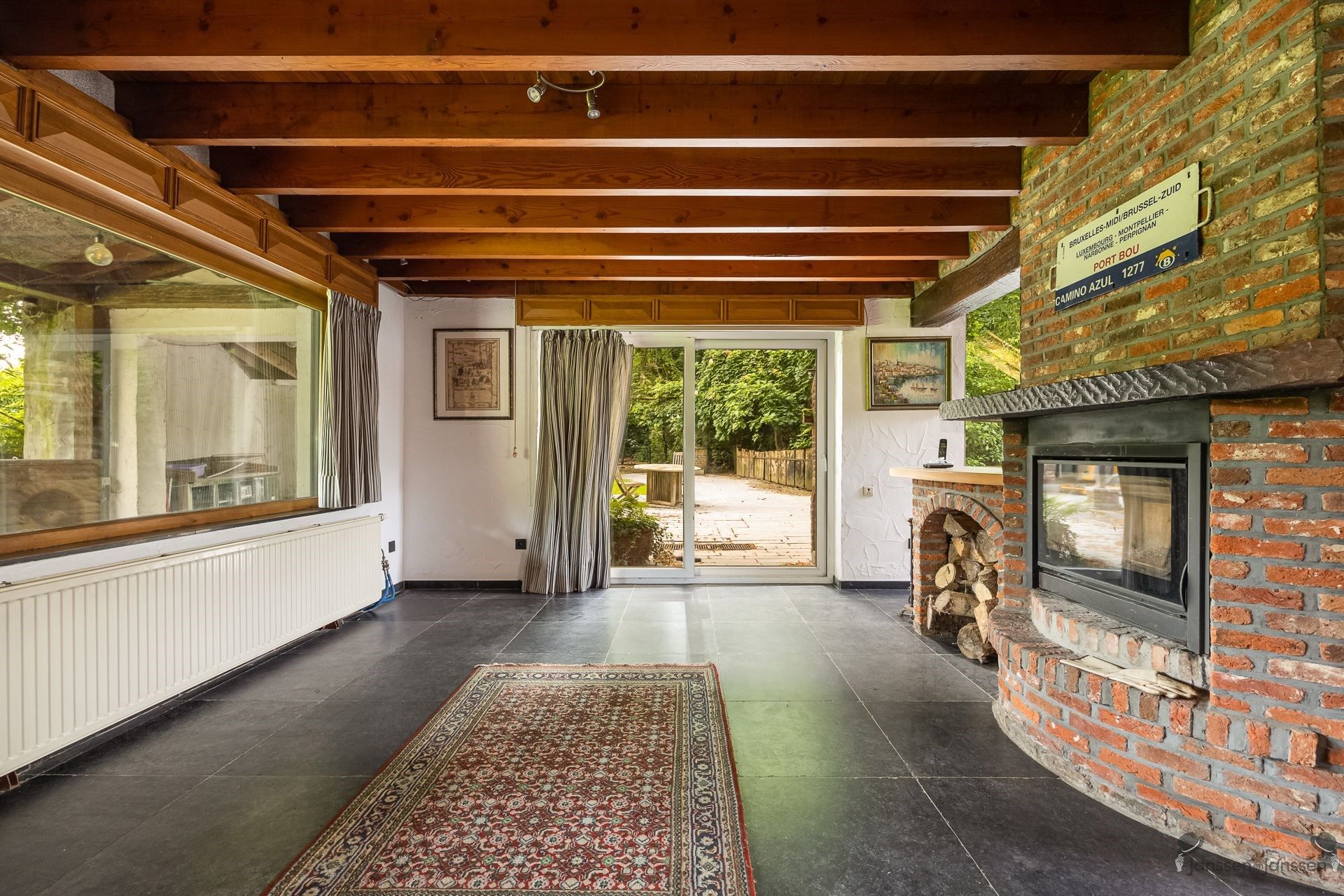 Uniek landhuis,4 slaapkamers, bijgebouwen op een perceel van 2200m² in het groen te Begijnendijk foto 6