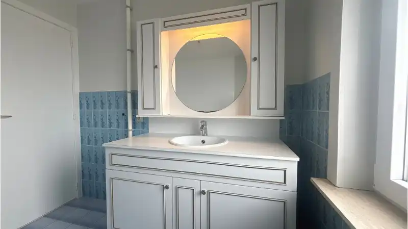 Ruime koppelwoning met 3 slaapkamers Garage en Tuin te huur in Brugge foto 8