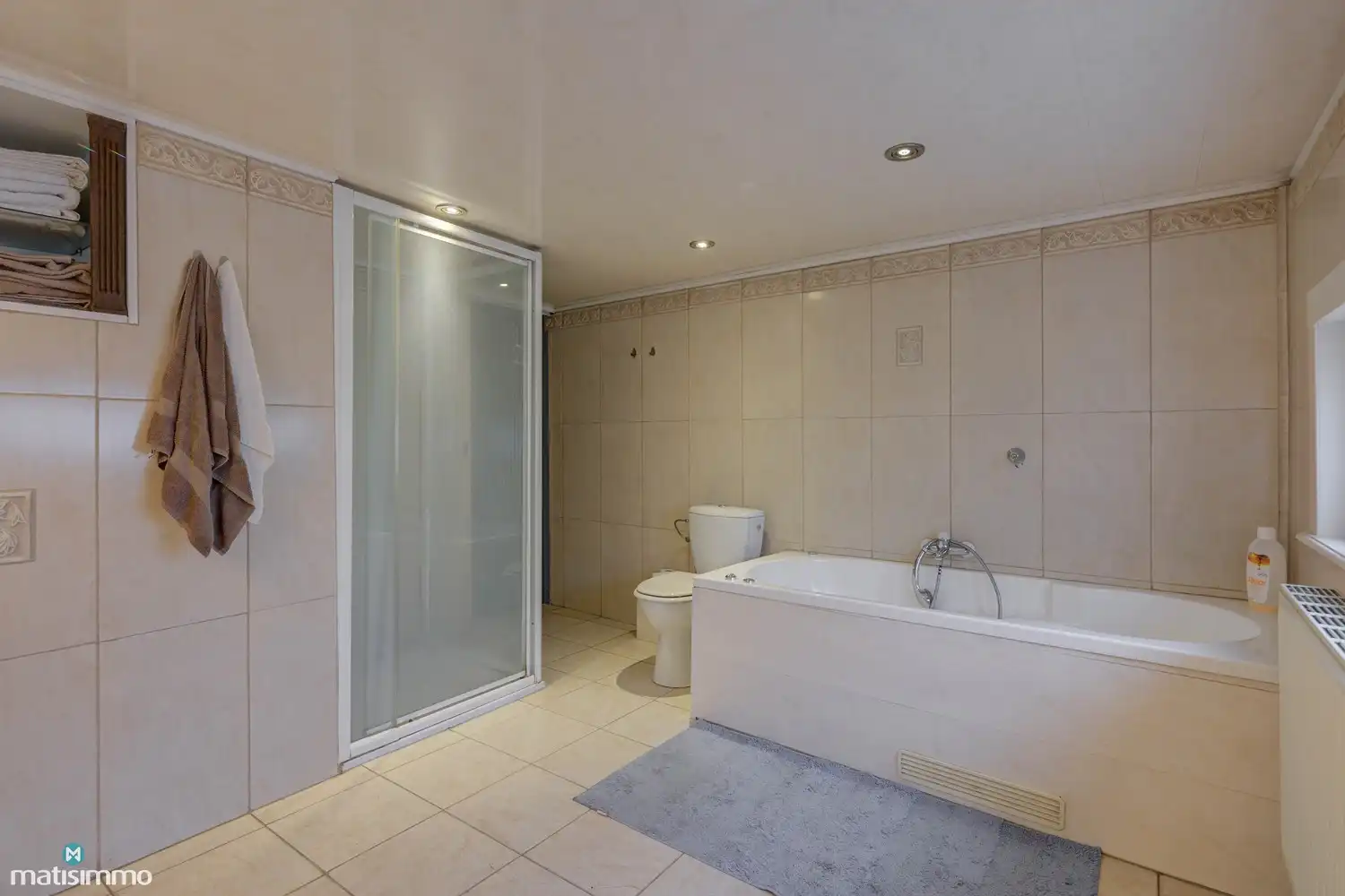 KARAKTERVOLLE WONING MET 5 SLAAPKAMERS EN RUIM PERCEEL TE GENK foto 26