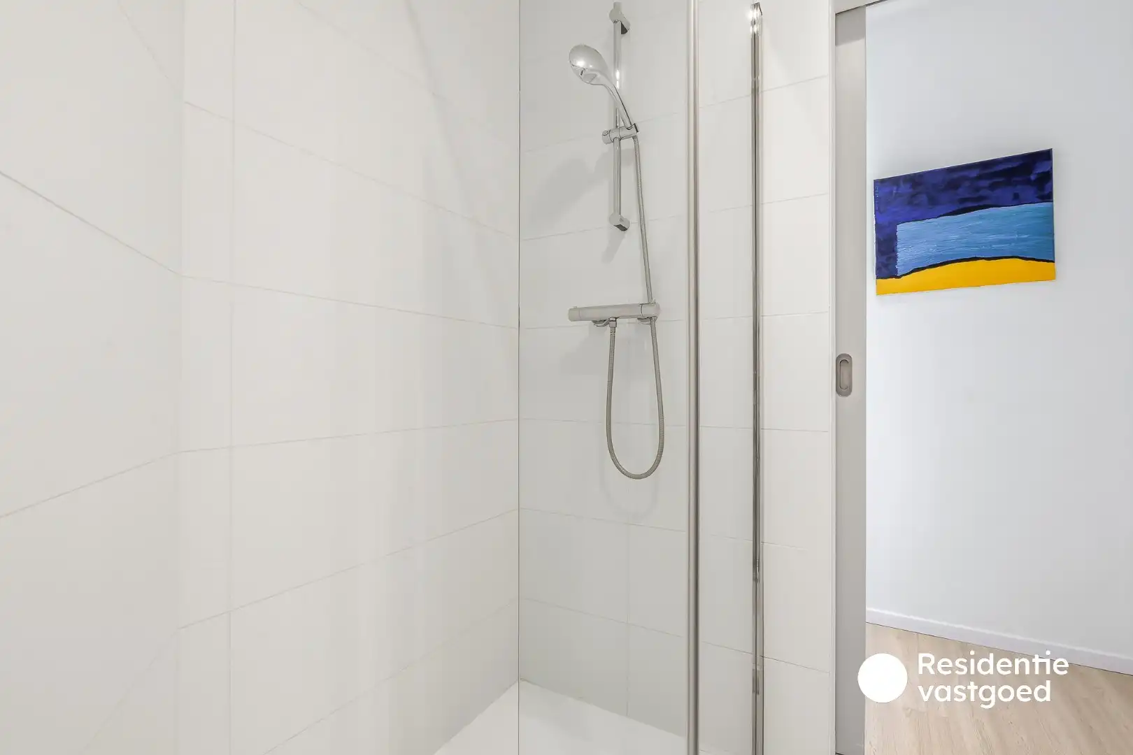 Instapklaar gerenoveerd 2-slaapkamerappartement in het centrum van Wenduine foto 9