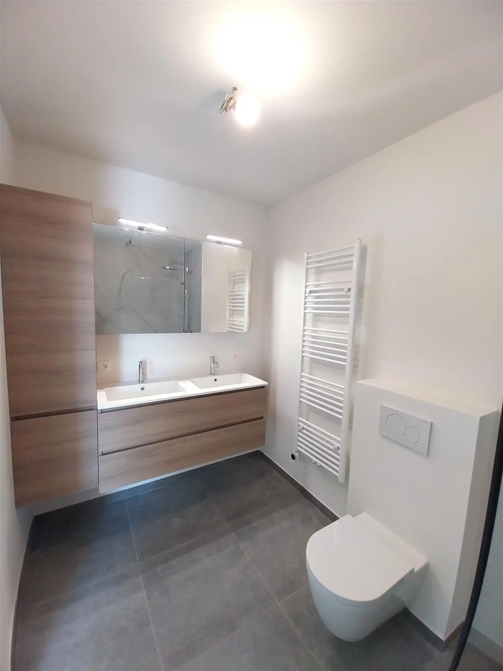 TE HUUR: Nieuwbouwappartement met 2 slaapkamer te Aarschot! foto 7