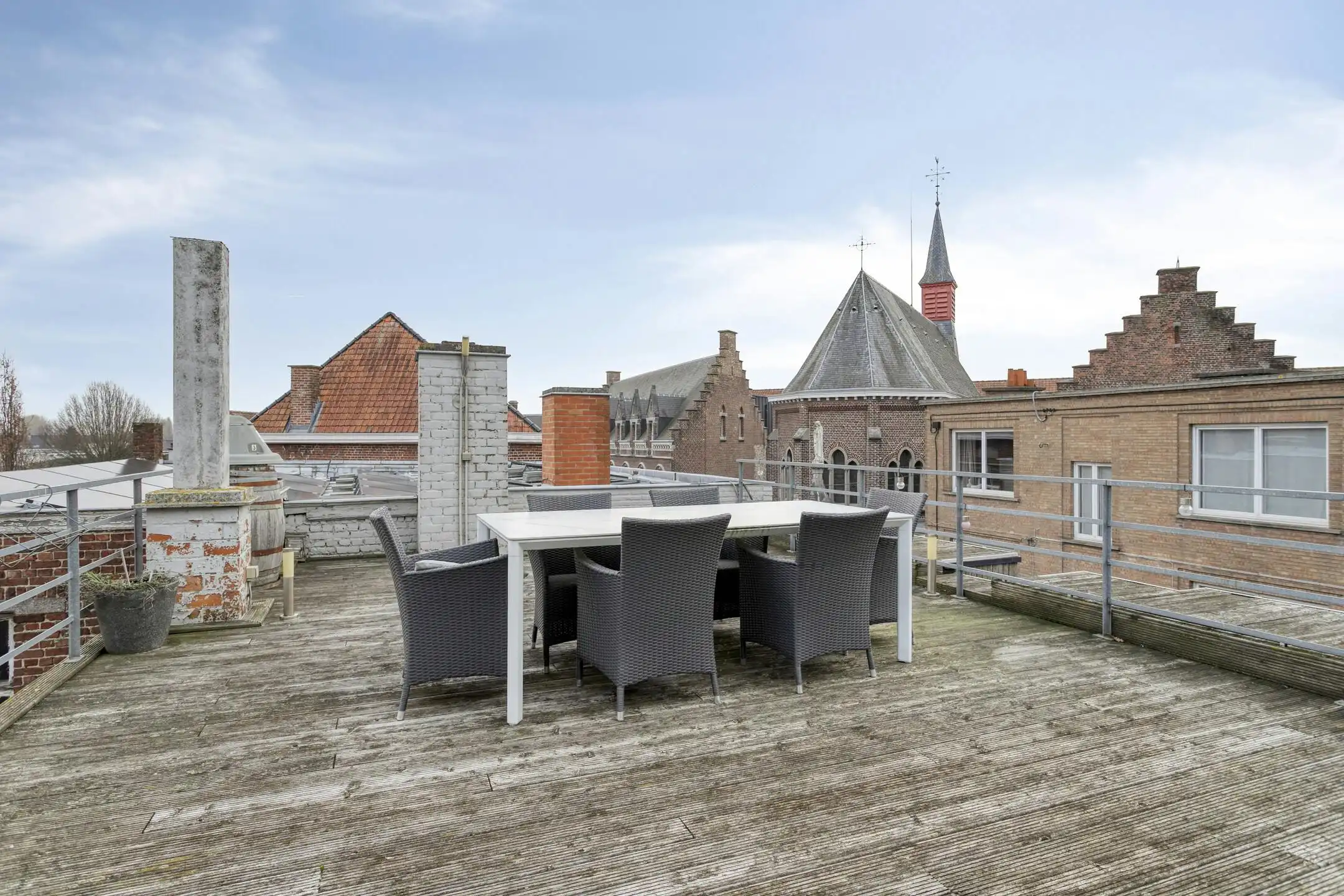 Handelspand met woonst te koop in centrum Menen foto 9