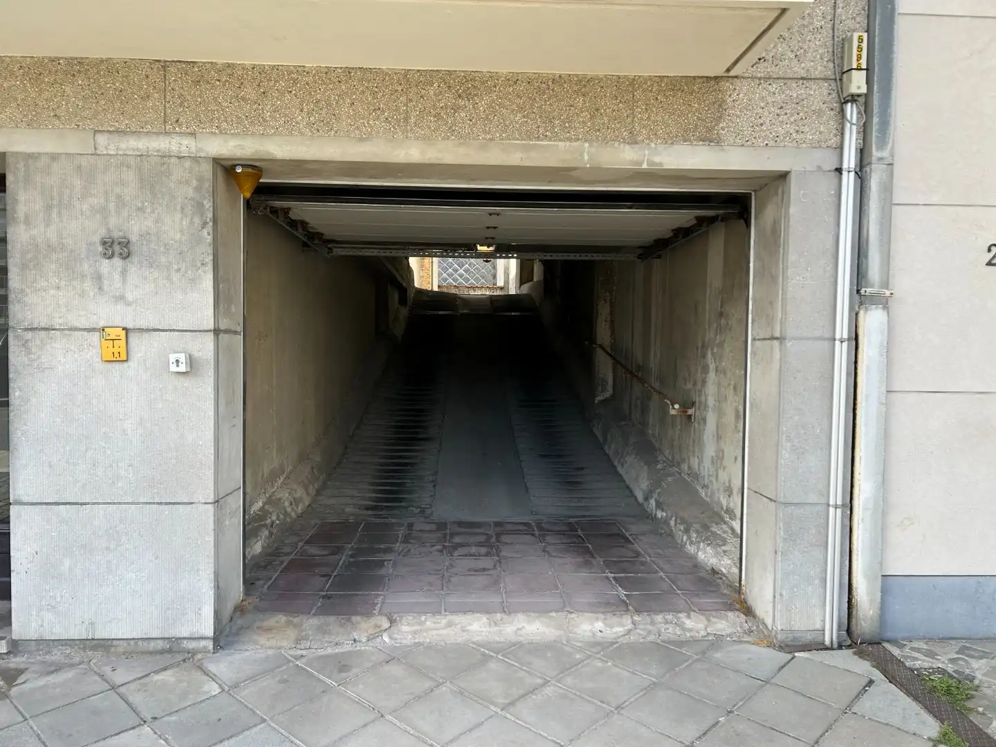 Garagebox vlakbij Zeedijk  foto 4