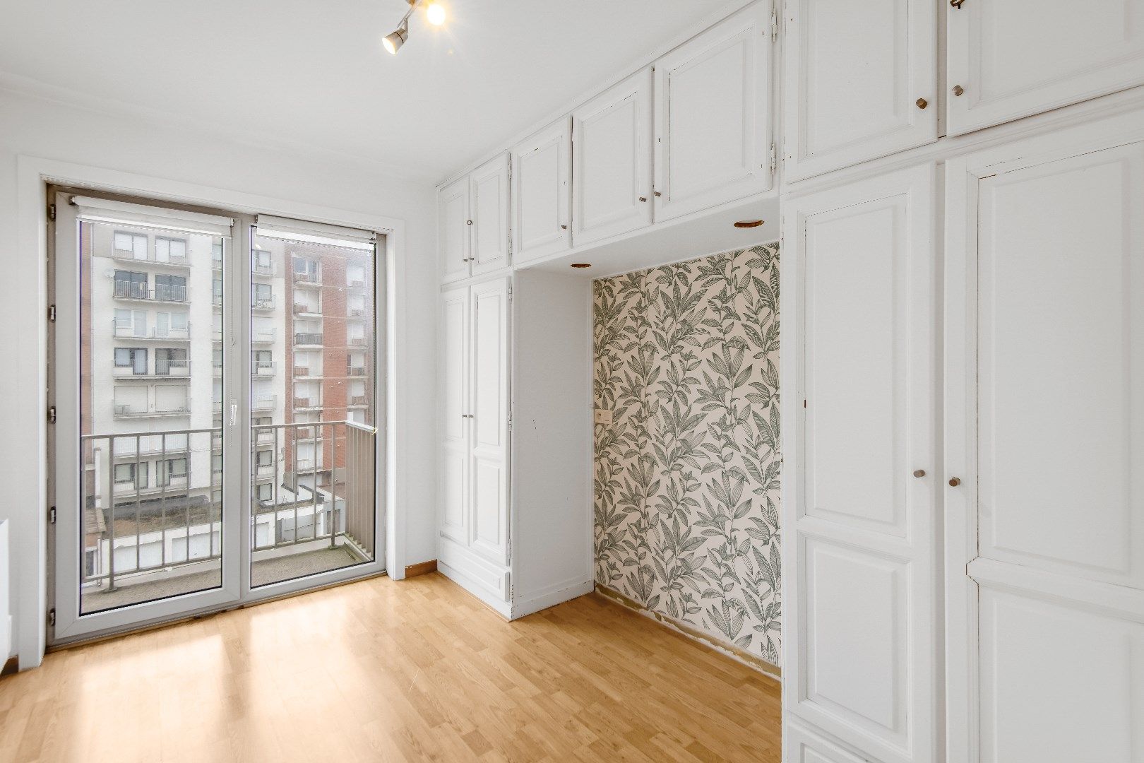 Verzorgd appartement op enkele stappen van het Rubensplein. foto 9