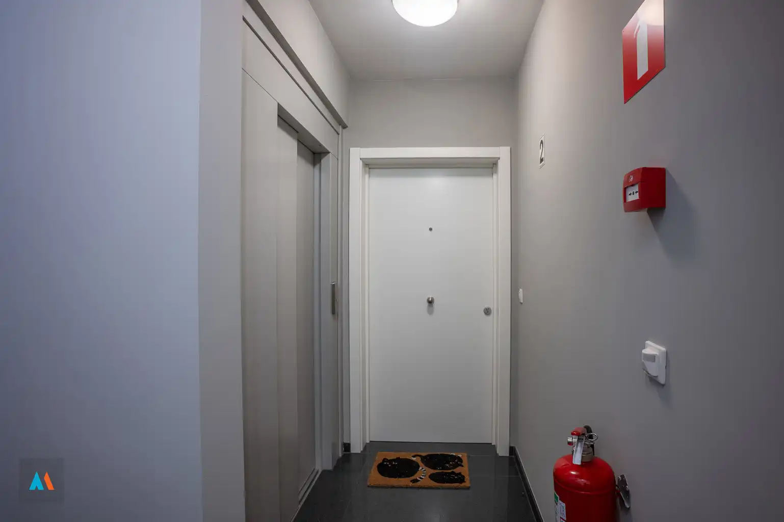 Appartement met twee slaapkamers en een garagebox foto 16