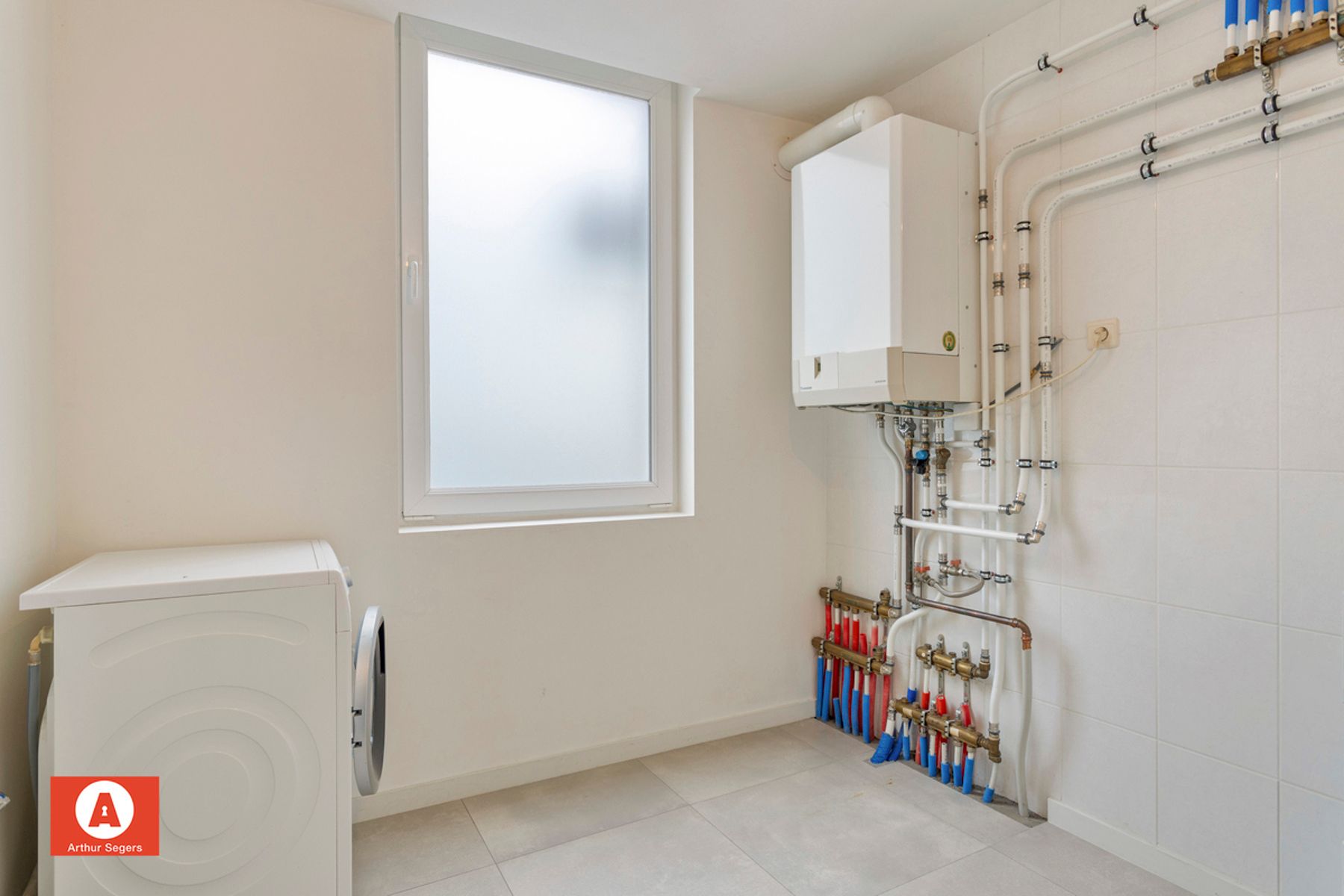 Gerenoveerde gezinswoning met 3 slaapkamers nabij de Schelde foto 13