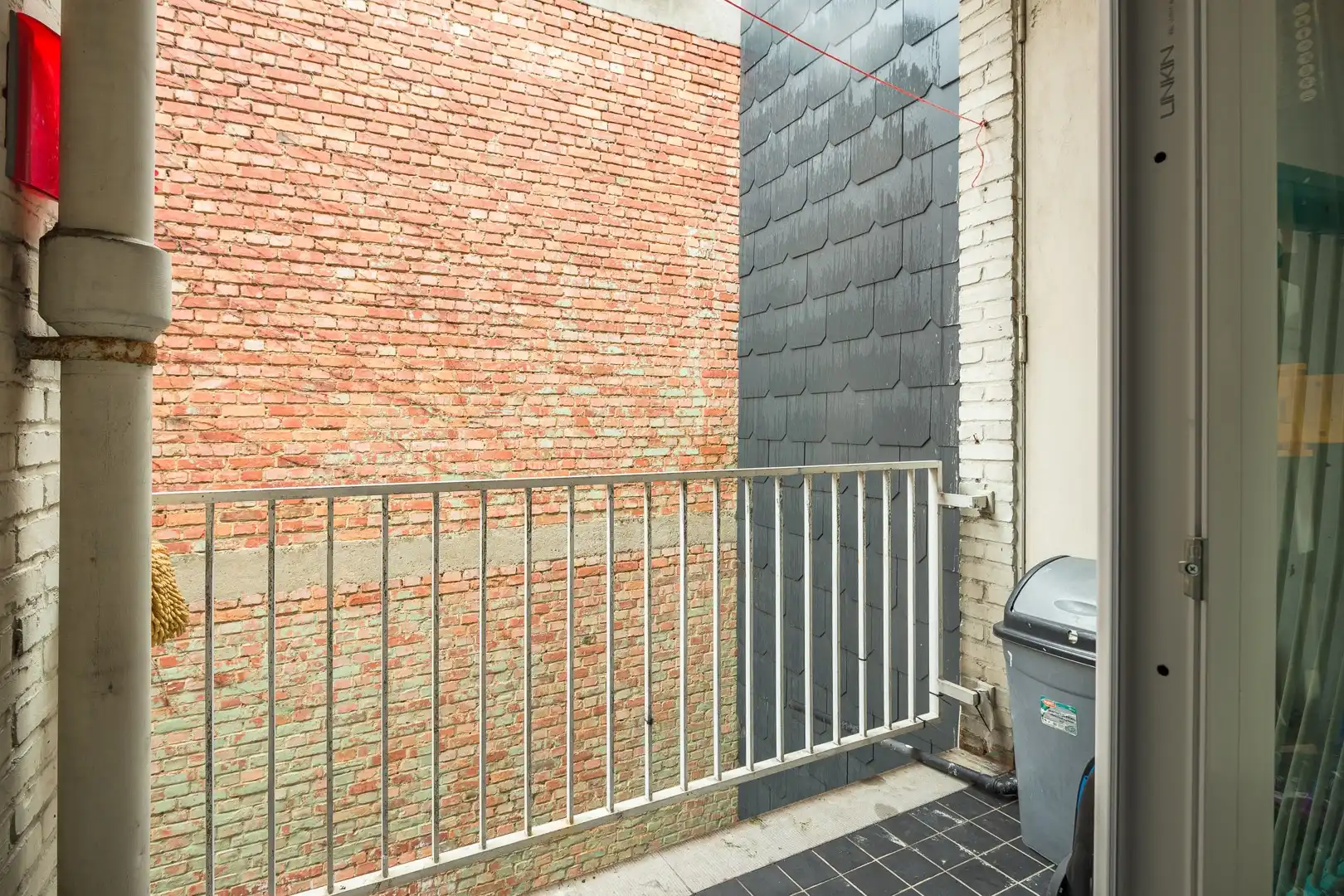 2-slaapkamerappartement vlakbij Park Spoor Noord en Antwerpen centrum! foto 10