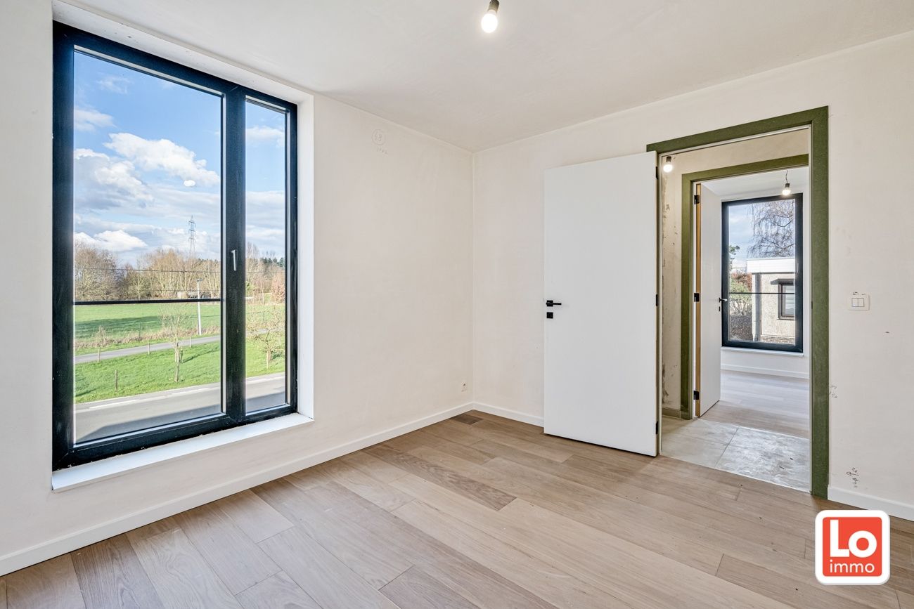 Moderne nieuwbouw in Destelbergen met prachtig zicht op velden achteraan foto 18