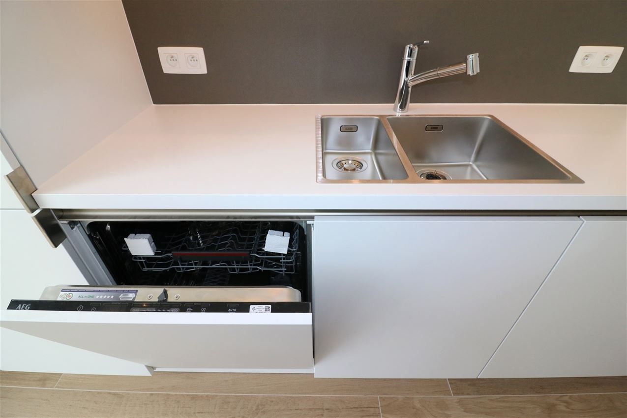 Prachtig, luxueus appartement met gunstige ligging foto 32