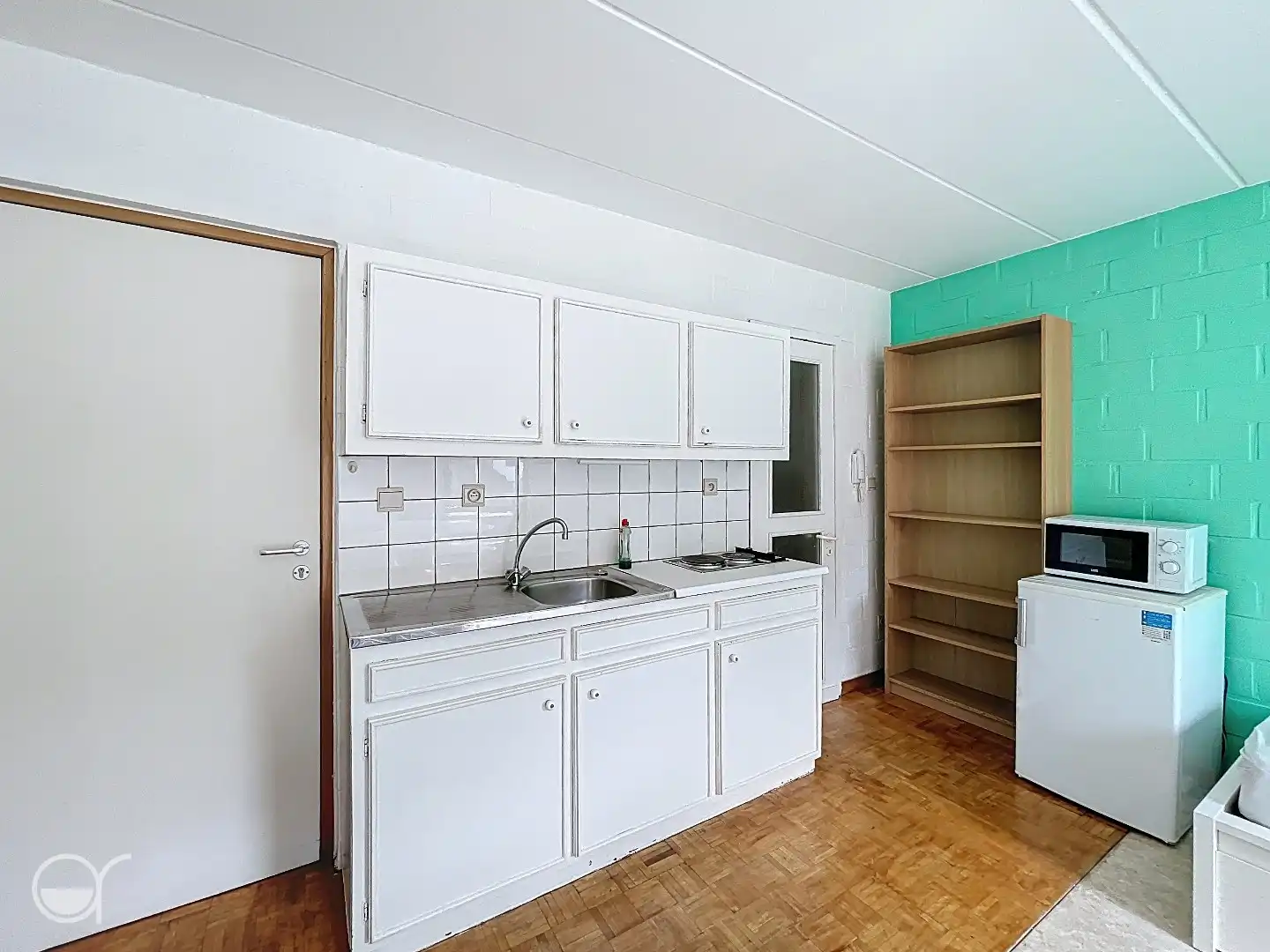 Studio vlakbij de coupure foto 5