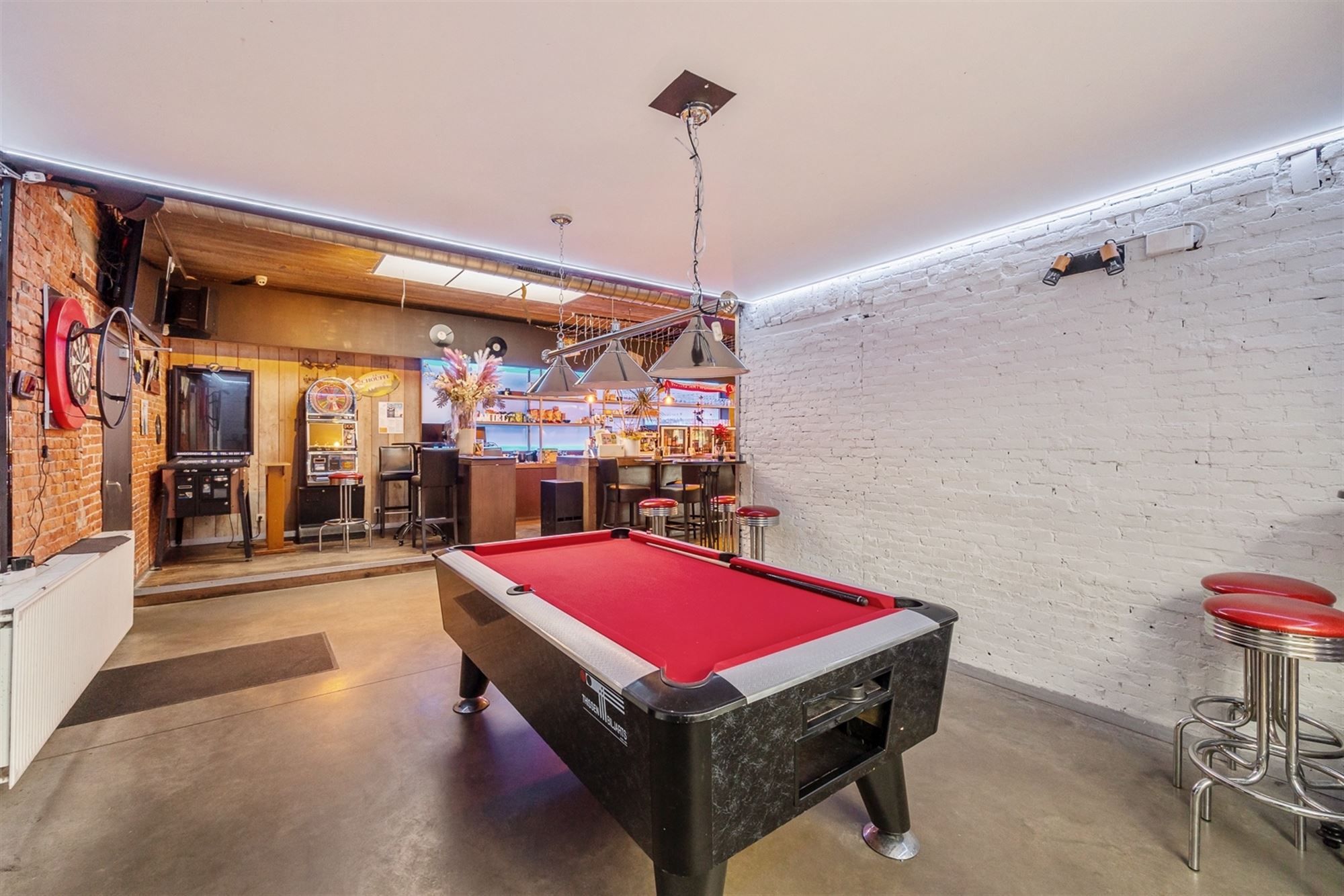 Handelspand met appartement gelegen te Ranst foto 10