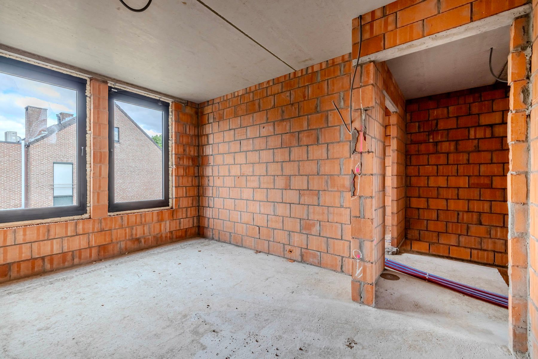Semi-casco nieuwbouwwoning nabij centrum Nijlen met o.a. 3 slpks foto 11