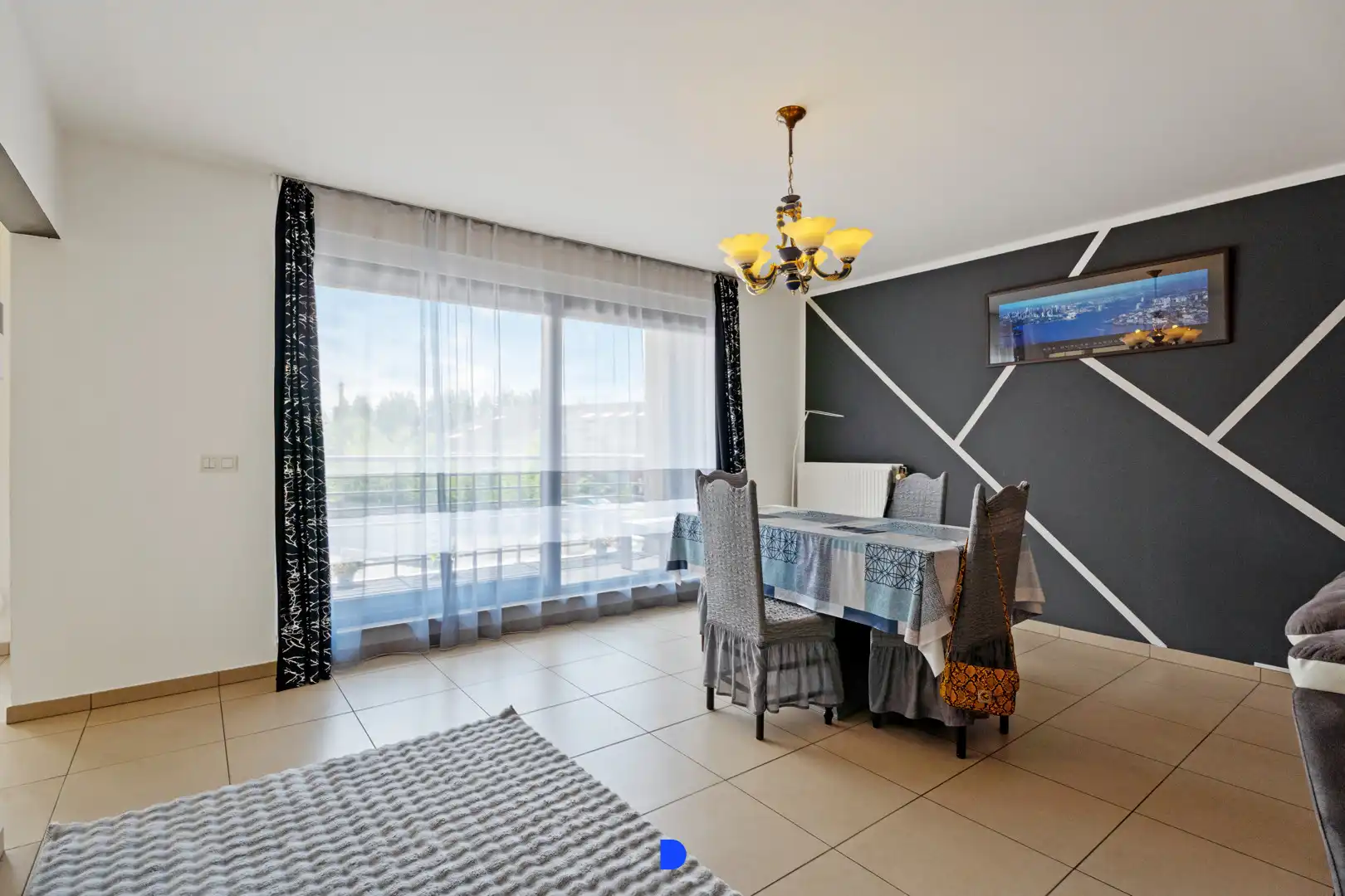 Mooi appartement met terras. foto 2