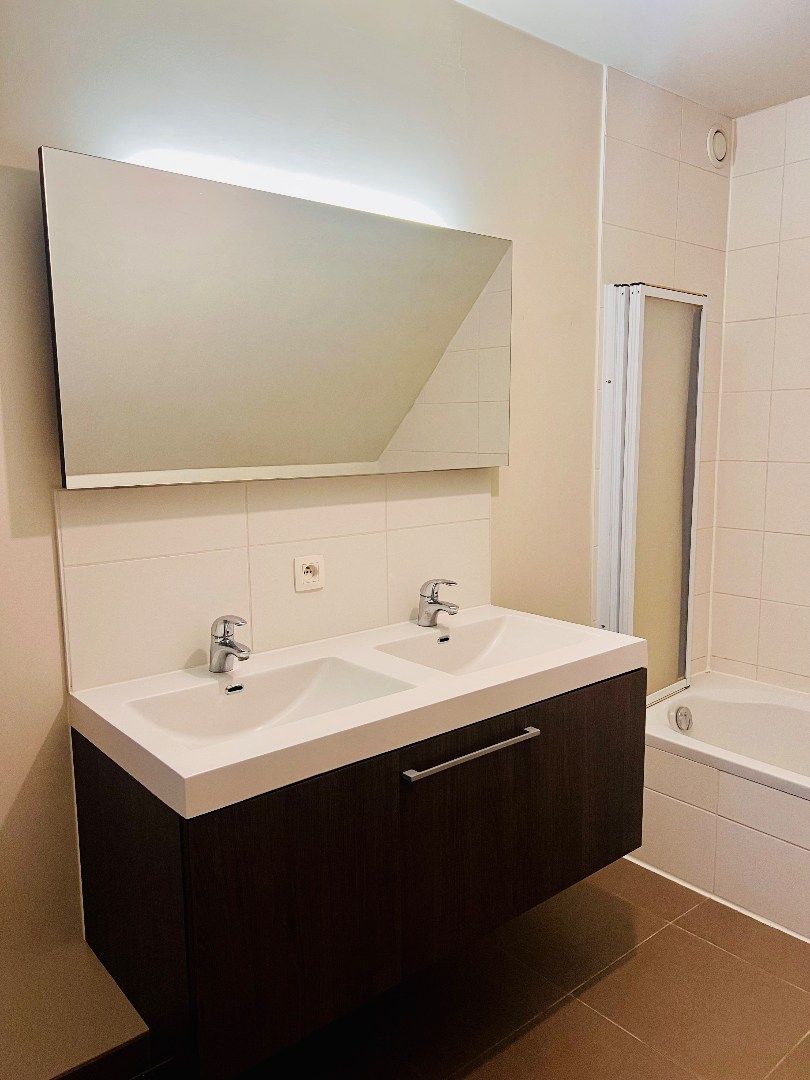 2 slpk appartement met terras en garage foto 9