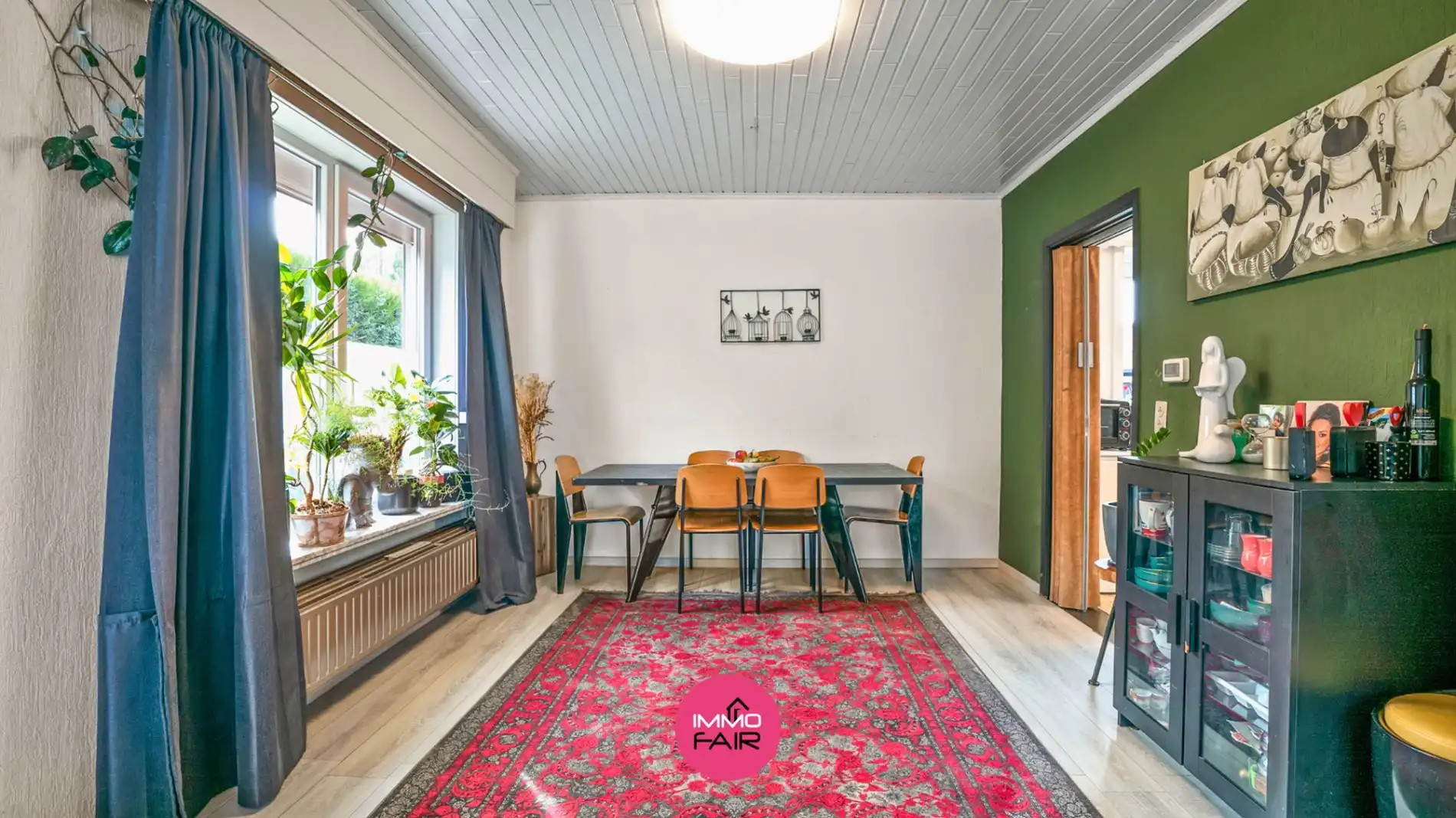 Gezinswoning met renovatiepotentieel vlakbij het centrum van Lanaken! foto 2