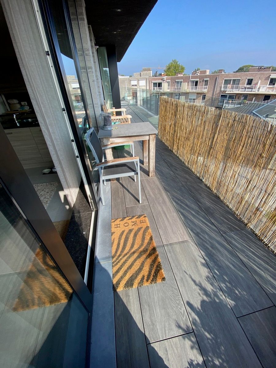 Luxueuze penthouse (136m²) met 2slpk en terras (70m²)  foto 13