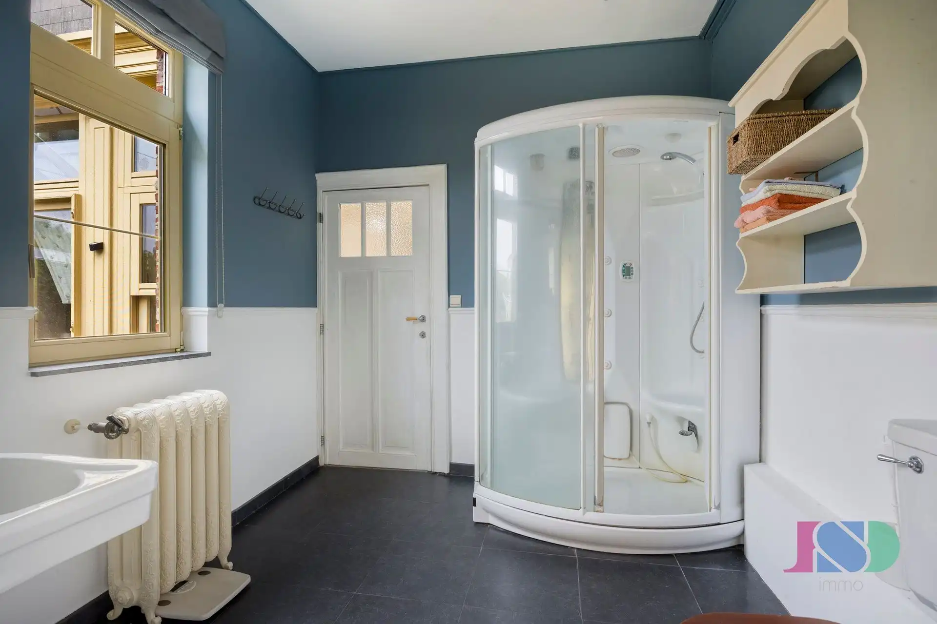Karaktervolle woning met 8 kamers foto 11