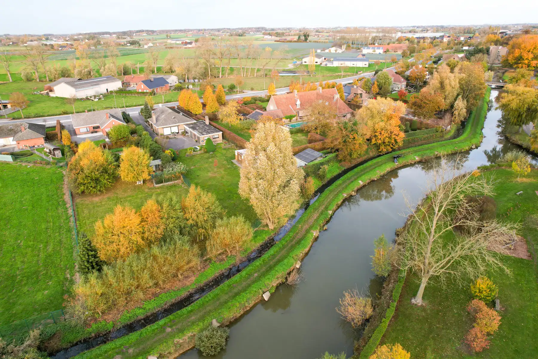 Ruime gelijkvloerse villa aan Ter Borcht op 1.954 m² foto 7