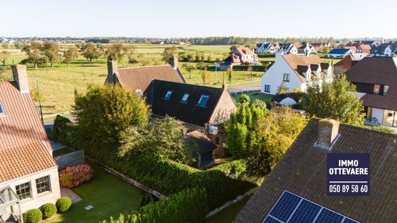 TE KOOP Charmante villa in Knokke met zicht op de polders. foto 44