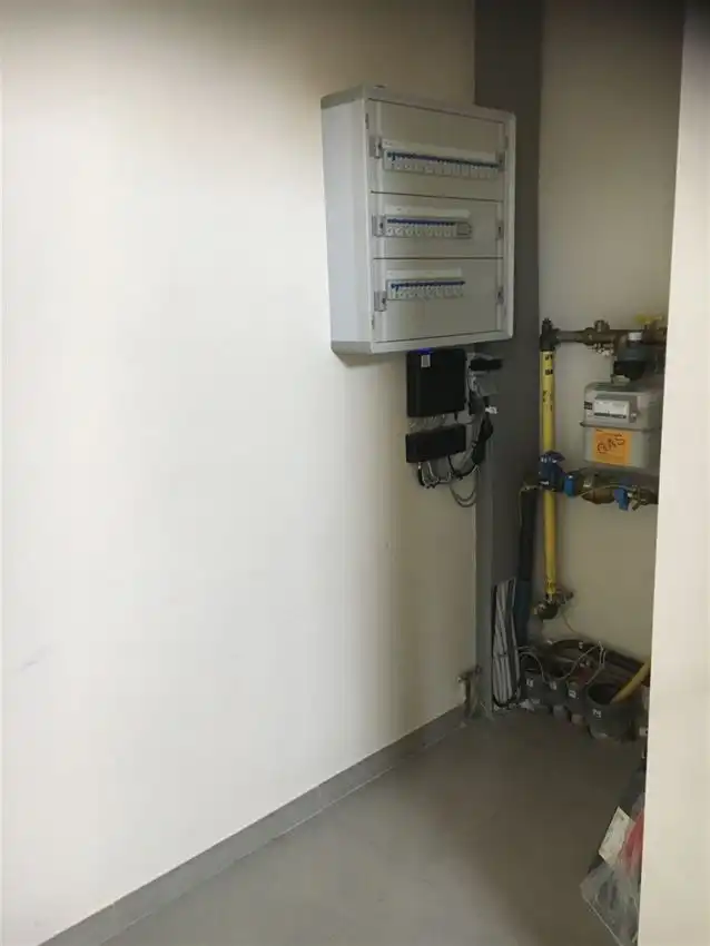 Recente woning, drie slpk, ruime zolder op rustige locatie foto 14