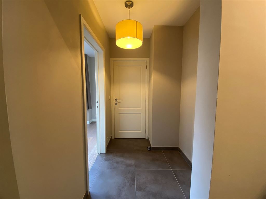Gelijkvloers appartement met garagestaanplaats foto 6