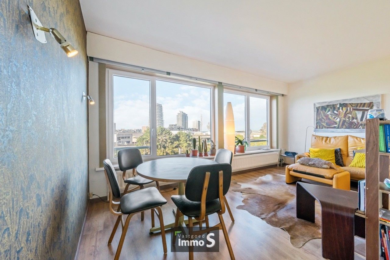 Instapklaar appartement met vrij uitzicht te Oostende foto 2