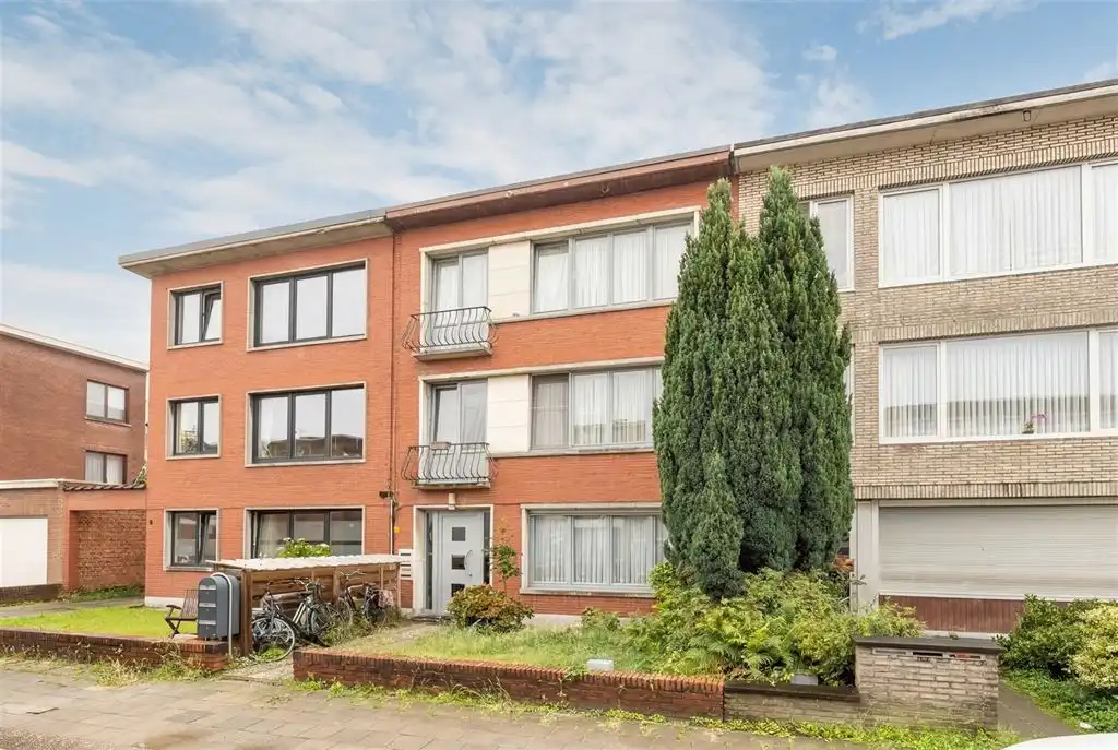 Instapklaar appartement tussen 2 parken foto 16