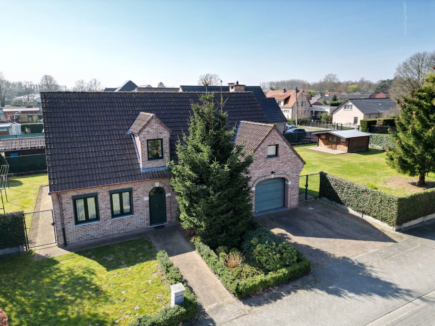 ()=>{if(producerUpdateValueVersion(node),producerAccessed(node),node.value===ERRORED)throw node.error;return node.value} Oudestraat 2 - A - 3190 Boortmeerbeek