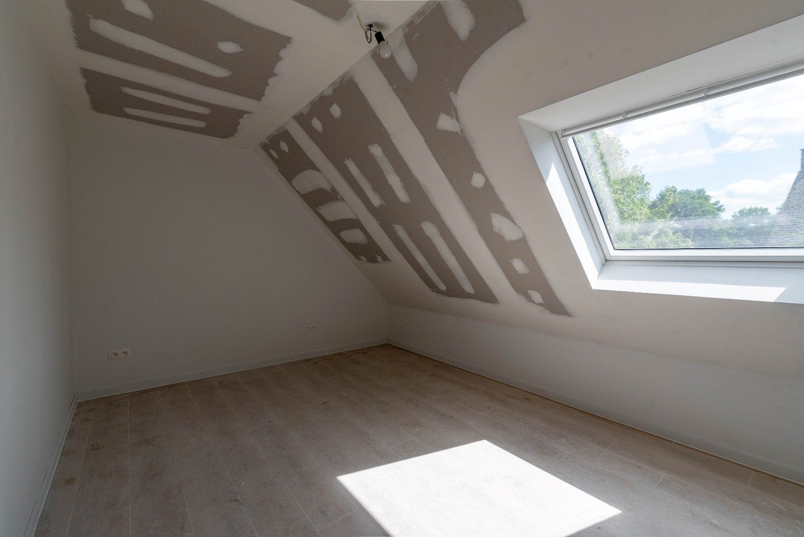 Stijlvol nieuwbouwappartement met ruim terras foto 5