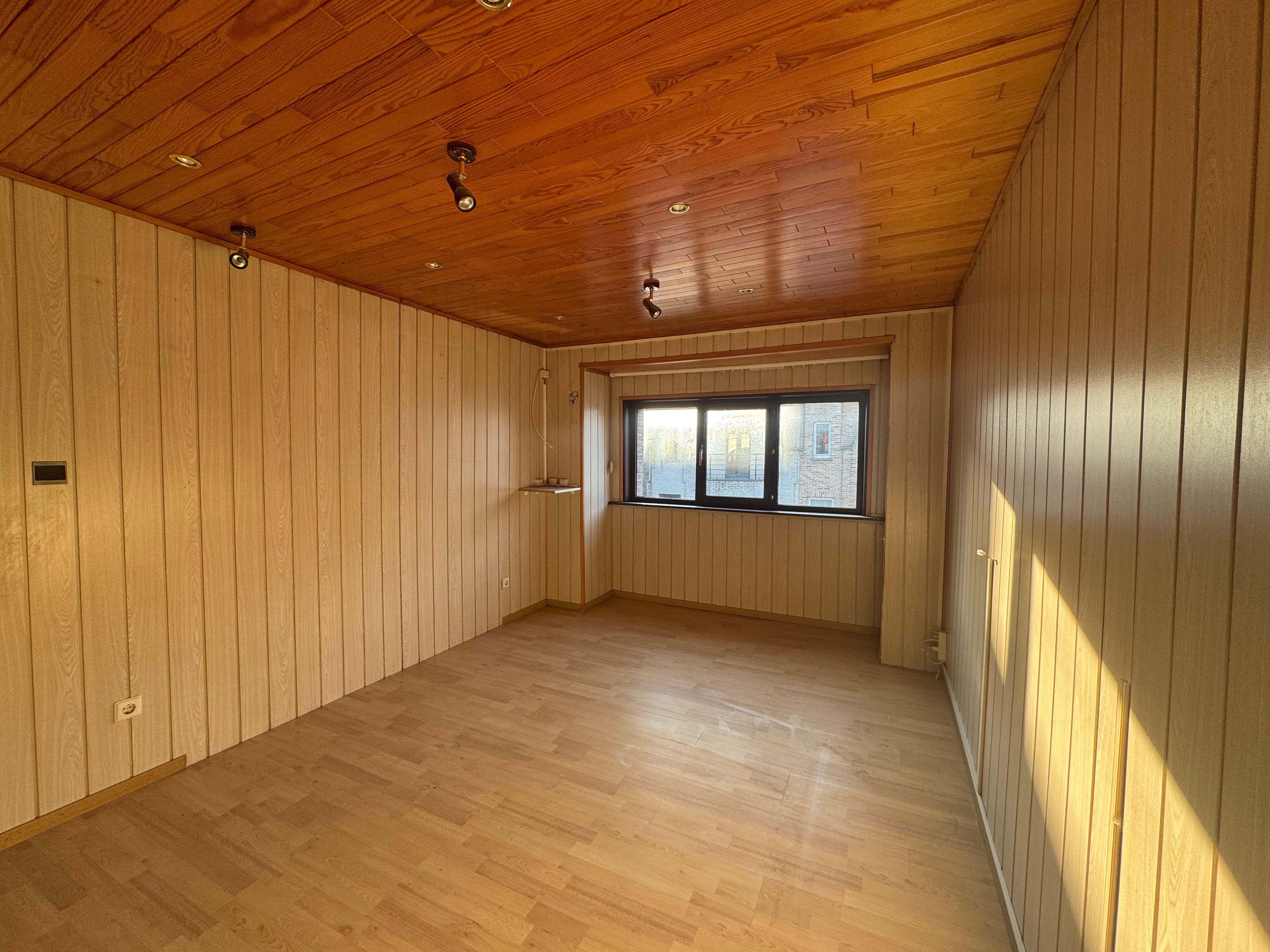 Te renoveren woning foto 10