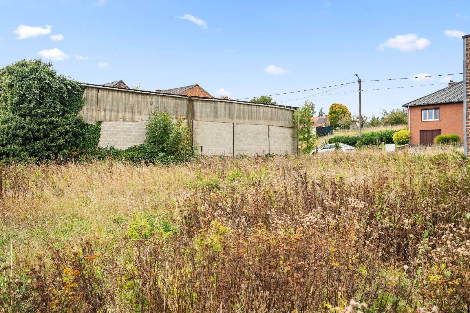 In bouwzone gelegen terrein: interessant voor investeerders! foto 27