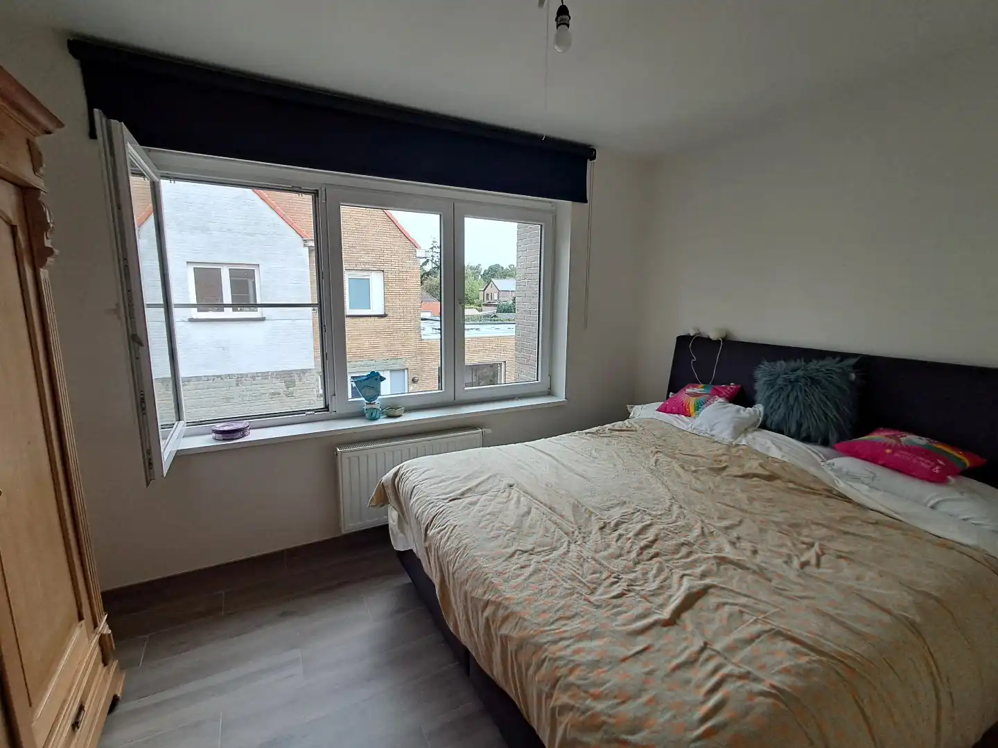  Halfopen woning te Sint-Kruis! foto 12