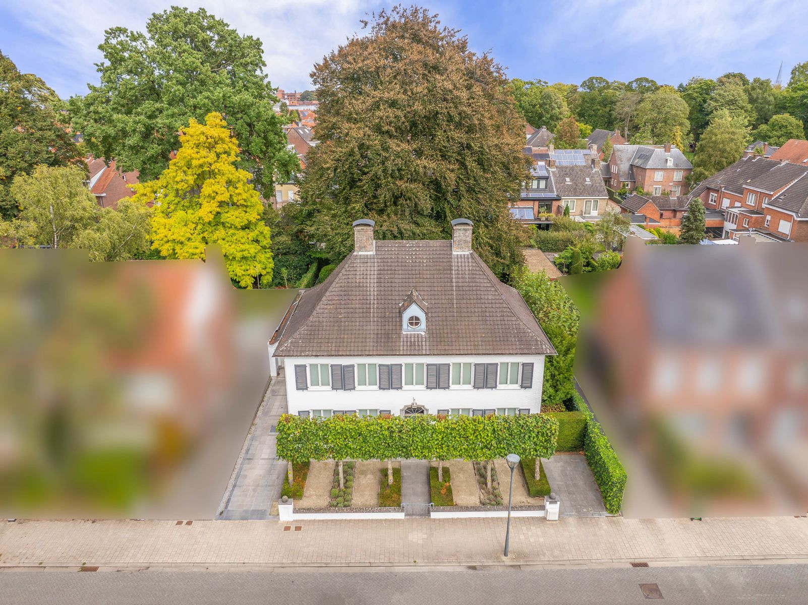 Instapklare, exclusieve manoir met 5 slpks en ruime garage foto 2