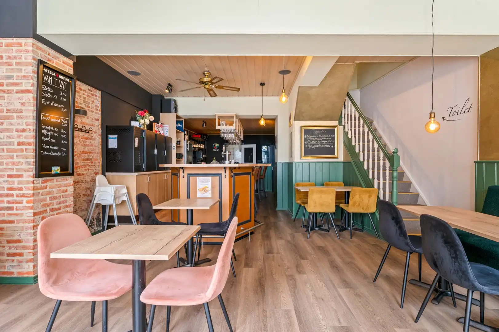 Handelsgelijkvloers en appartement in één geheel te Herentals foto 4