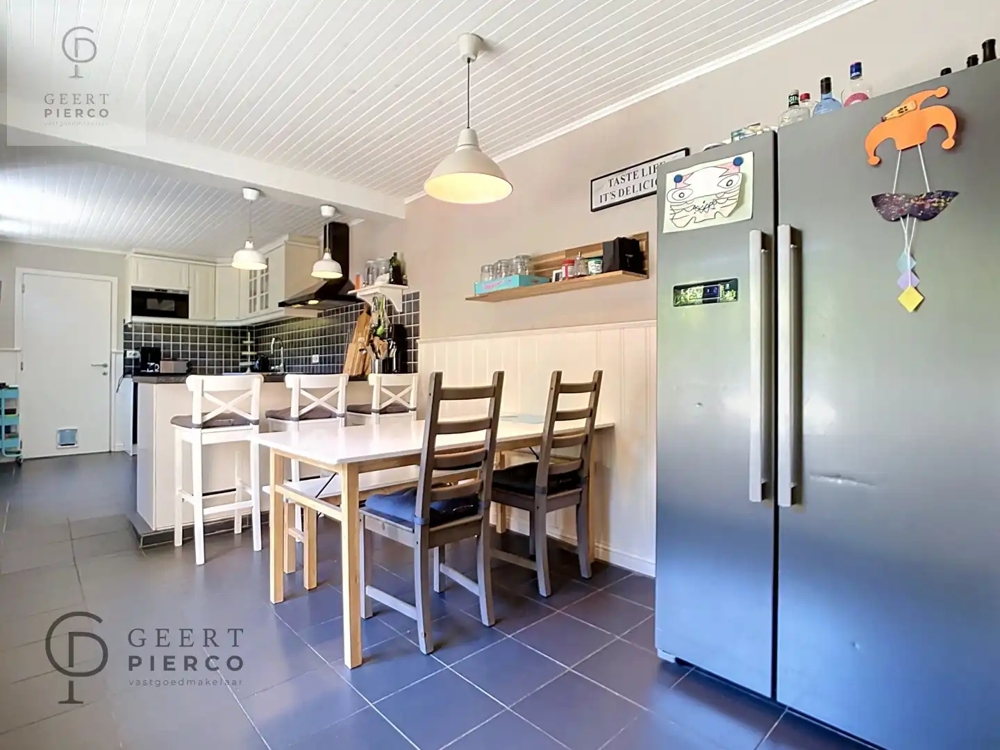 Charmewoning met dorpsgezicht foto 9