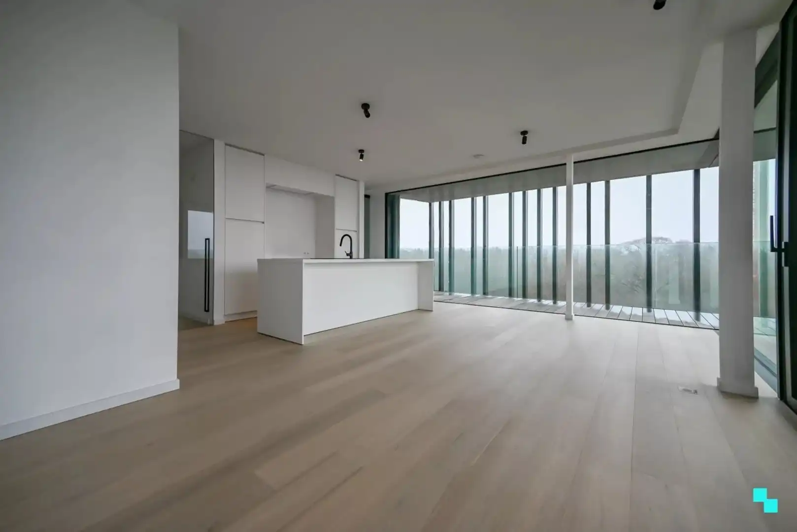 Nieuw, stijlvol appartement met uniek parkzicht foto 7