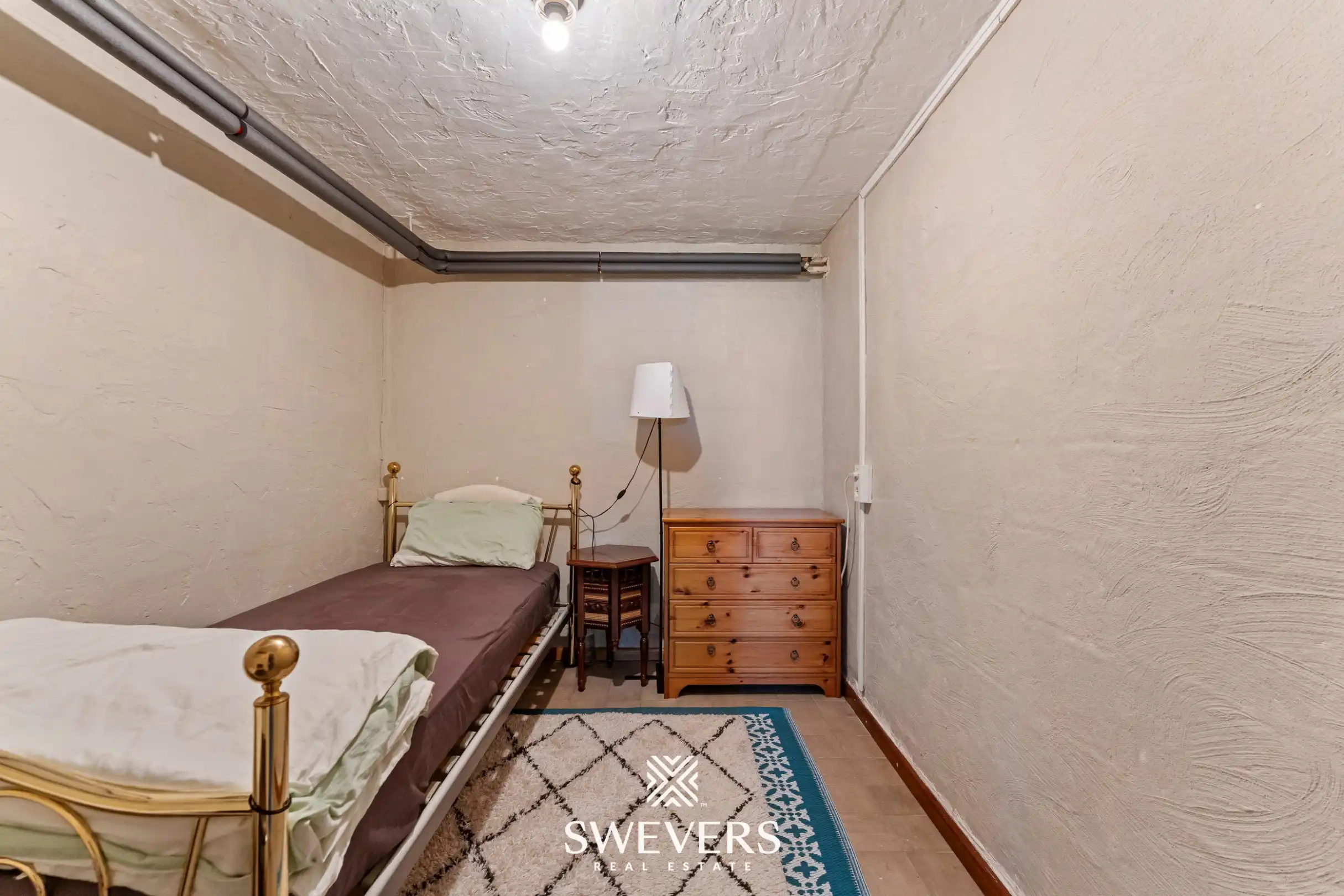 Karaktervolle gezinswoning met veel potentieel op 11a 74ca te Jesseren. foto 20