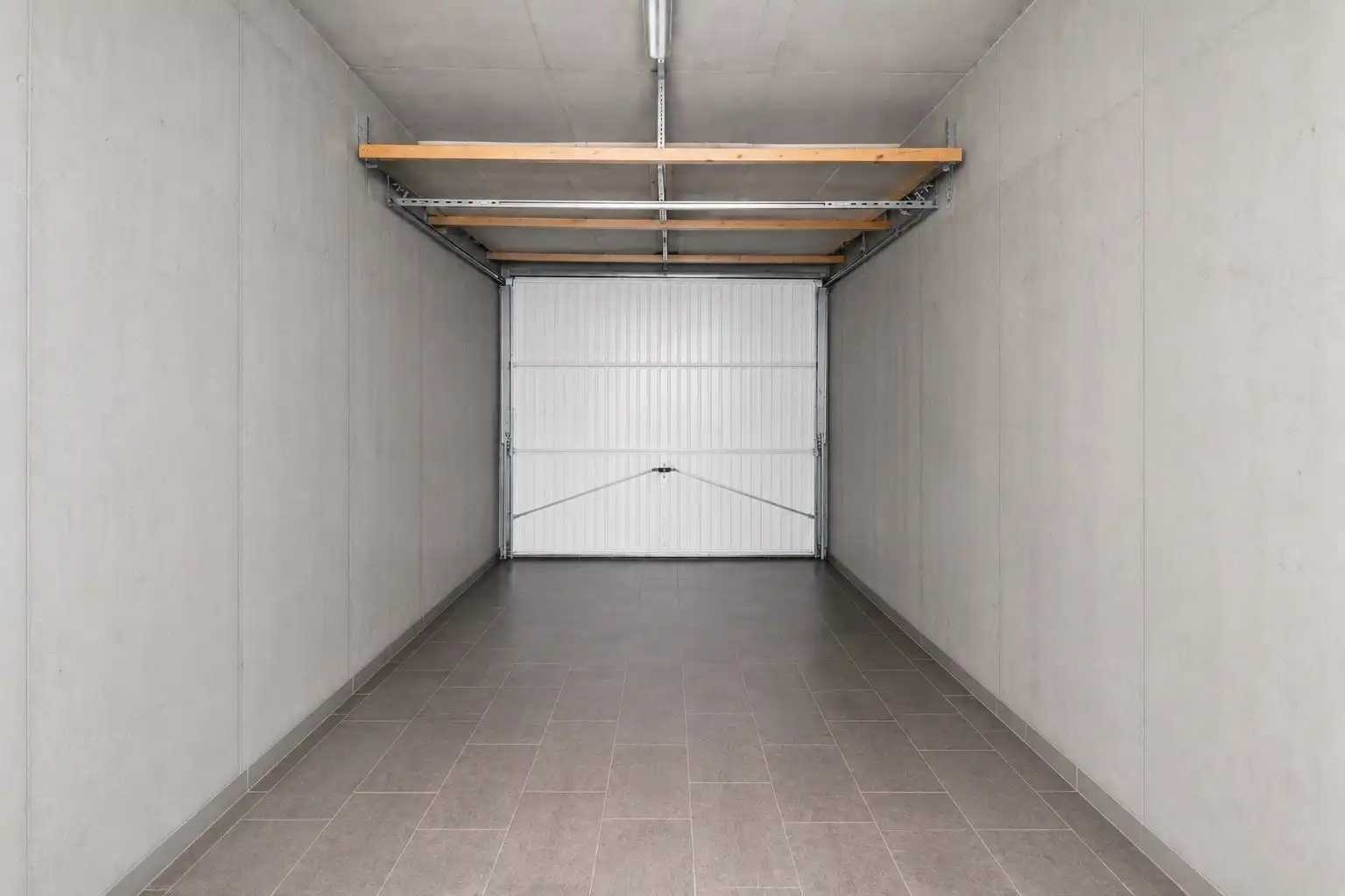 Ruim gelijkvloersappartement – rustig gelegen foto 13