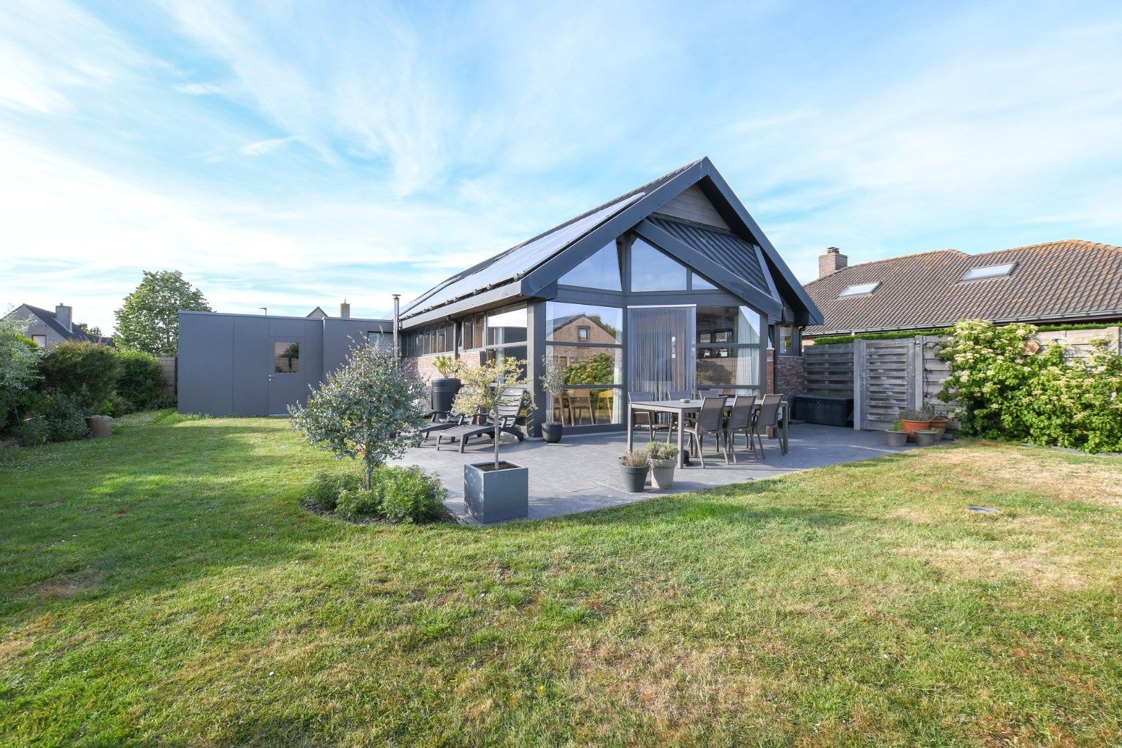 Instapklare en energiezuinige villa in rustige woonwijk te De Haan – Klemskerke foto 2