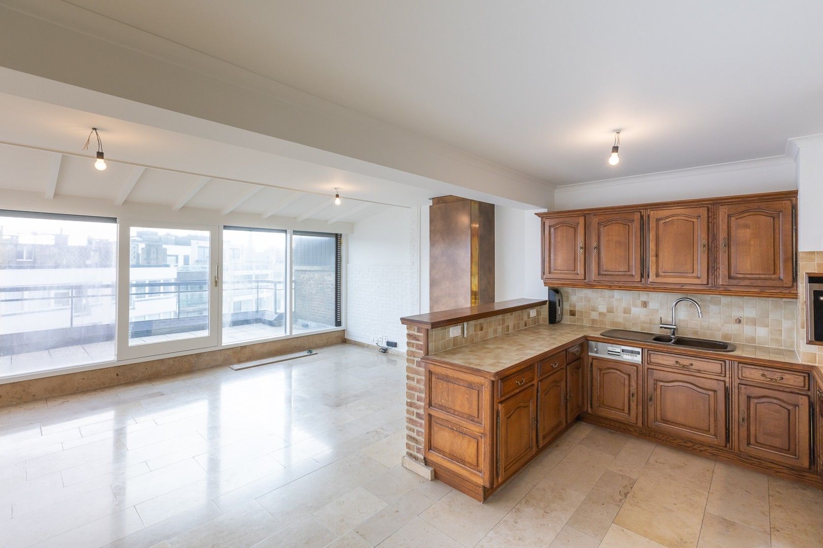Appartement te koop foto {{pictureIndex}}