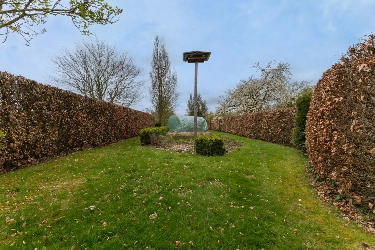 Ruime woning: 5 slpks, garage en grote tuin op toplocatie foto 37