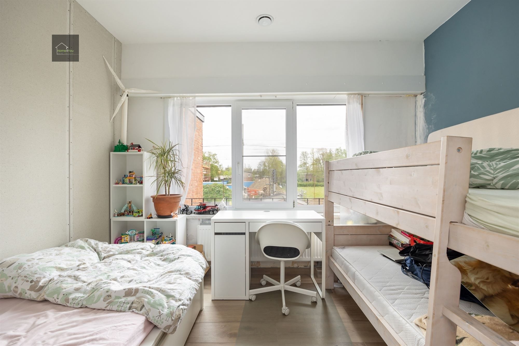 HOB met 4 slaapkamers en 2 badkamers foto 14